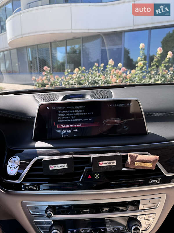 Седан BMW 7 Series 2015 в Одессе фото 39 Седан BMW 7 Series 2015 в Одессе