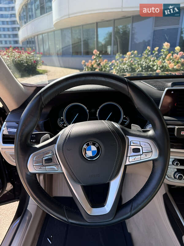Седан BMW 7 Series 2015 в Одессе фото 41 Седан BMW 7 Series 2015 в Одессе