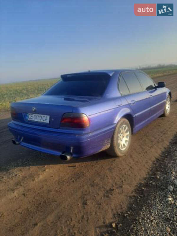 Седан BMW 7 Series 1996 в Баре