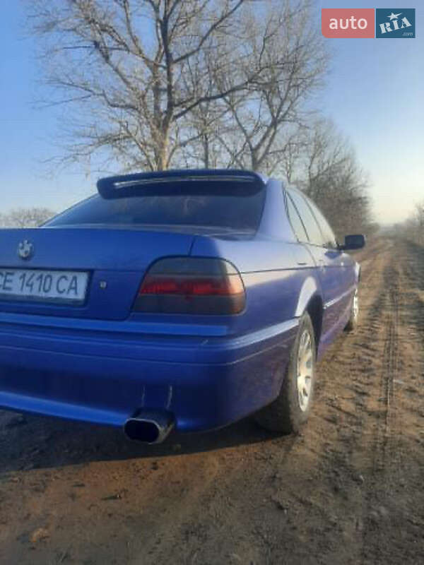 Седан BMW 7 Series 1996 в Баре