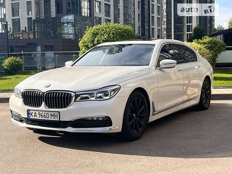 Седан BMW 7 Series 2015 в Ирпене