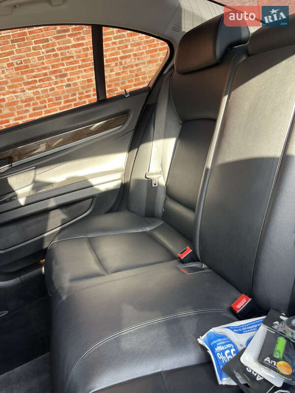 Седан BMW 7 Series 2011 в Полтаве фото 28 Седан BMW 7 Series 2011 в Полтаве