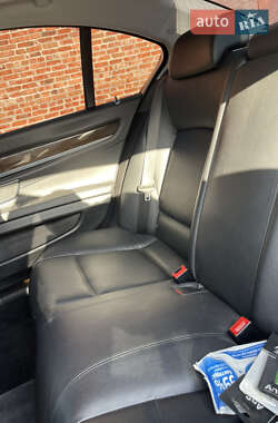 Седан BMW 7 Series 2011 в 