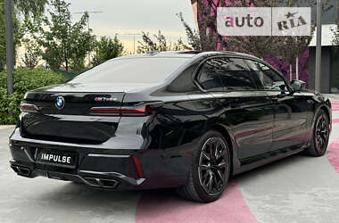 Седан BMW 7 Series 2024 в 