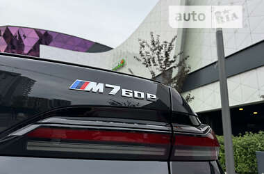 Седан BMW 7 Series 2024 в 