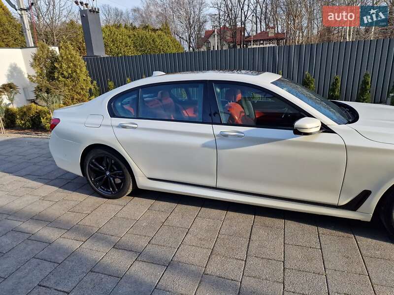 Седан BMW 7 Series 2017 в Киеве фото 7 Седан BMW 7 Series 2017 в Киеве