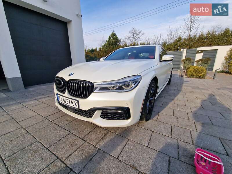Седан BMW 7 Series 2017 в Киеве фото 13 Седан BMW 7 Series 2017 в Киеве