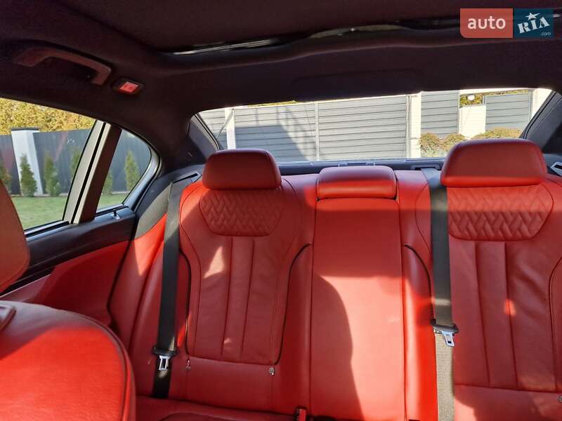 Седан BMW 7 Series 2017 в Киеве фото 27 Седан BMW 7 Series 2017 в Киеве