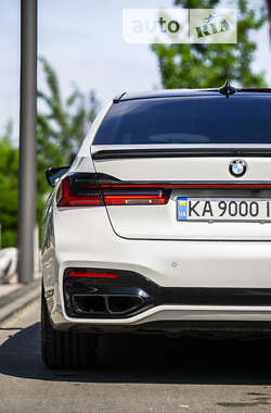 Седан BMW 7 Series 2018 в Киеве