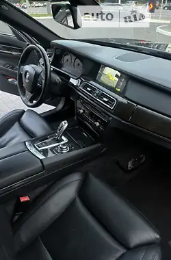 BMW 7 Series 2011