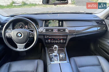 Седан BMW 7 Series 2015 в Києві