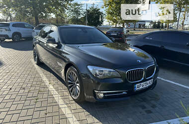 Седан BMW 7 Series 2013 в Миколаєві