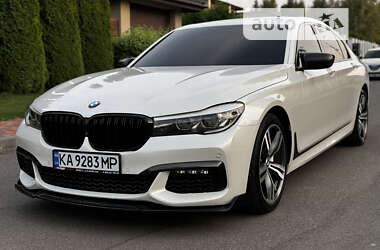 Седан BMW 7 Series 2015 в Киеве