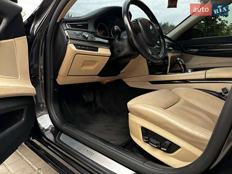 Седан BMW 7 Series 2012 в Одессе фото 34 Седан BMW 7 Series 2012 в Одессе