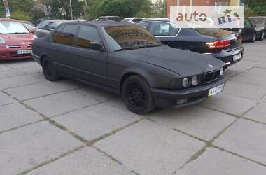 Седан BMW 7 Series 1992 в Вишневому