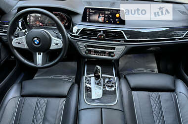 Седан BMW 7 Series 2022 в Киеве