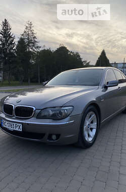 Седан BMW 7 Series 2005 в Новому Розділі