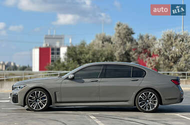 Седан BMW 7 Series 2021 в Киеве