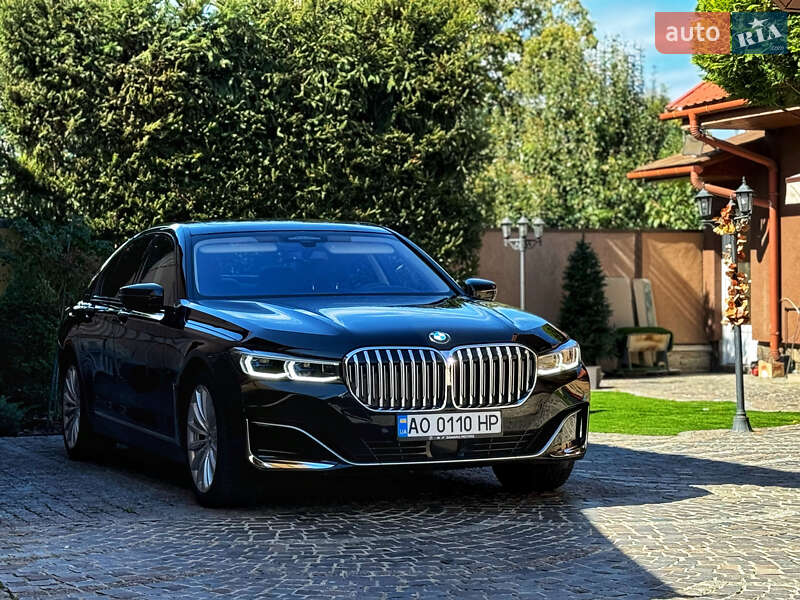 Седан BMW 7 Series 2020 в Мукачево