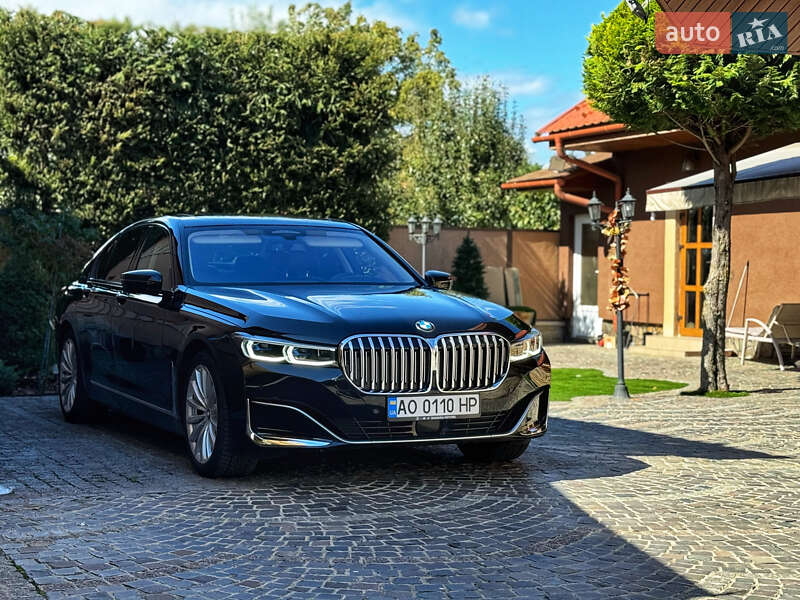 Седан BMW 7 Series 2020 в Мукачево