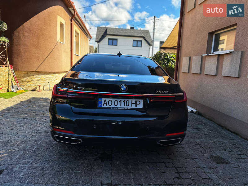 Седан BMW 7 Series 2020 в Мукачево