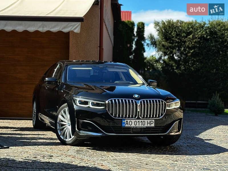 Седан BMW 7 Series 2020 в Мукачево