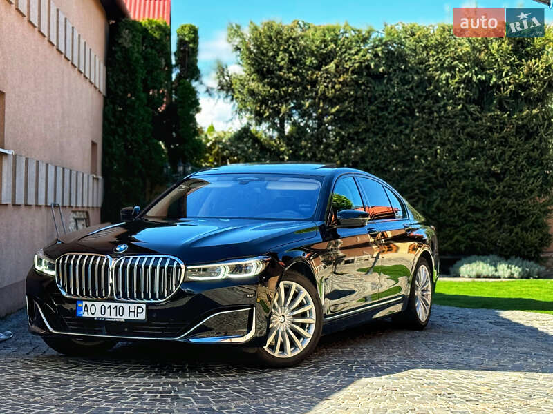 Седан BMW 7 Series 2020 в Мукачево