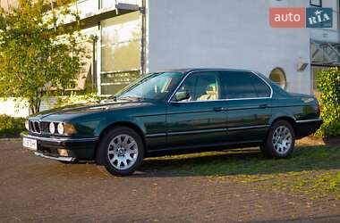 Седан BMW 7 Series 1990 в Луцьку