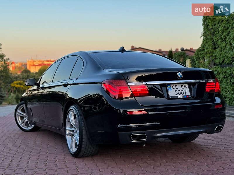 Седан BMW 7 Series 2013 в Чернівцях