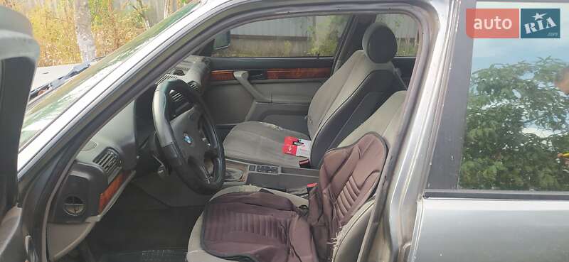 Седан BMW 7 Series 1989 в Фастові