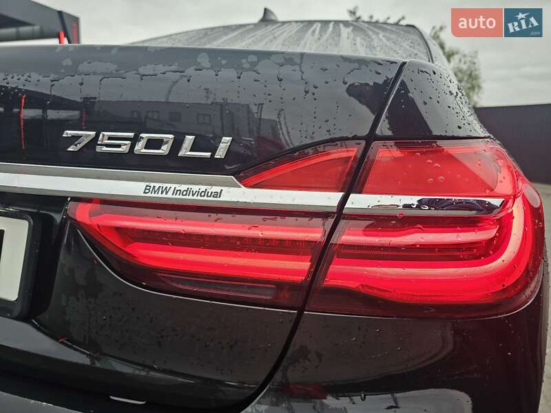 Седан BMW 7 Series 2017 в Львові