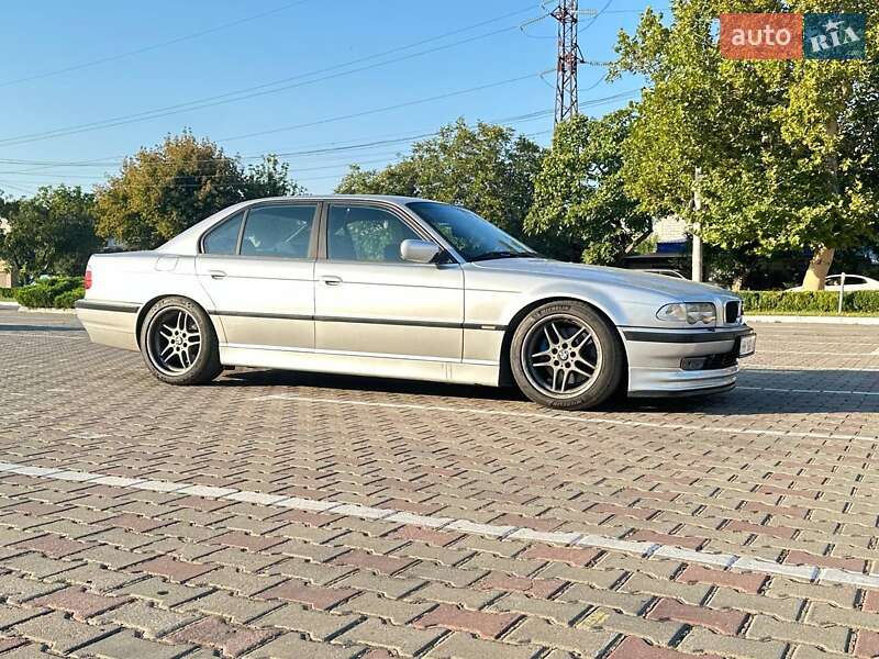 Седан BMW 7 Series 1999 в Одессе