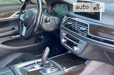 Седан BMW 7 Series 2017 в Киеве