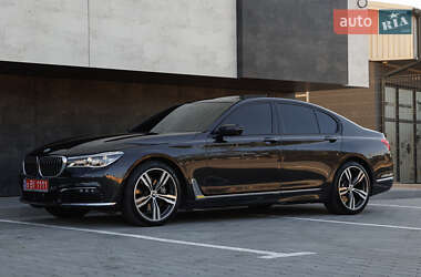 Седан BMW 7 Series 2018 в 