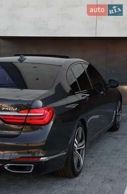Седан BMW 7 Series 2018 в 