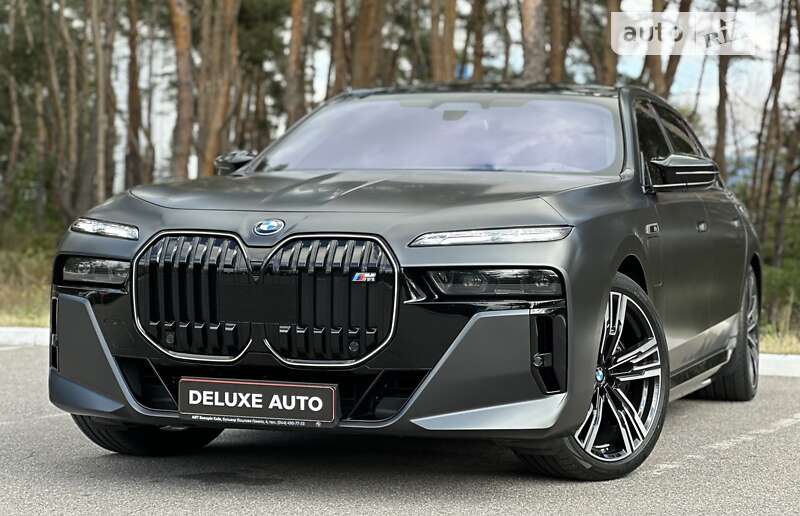 BMW 7 Series 2024