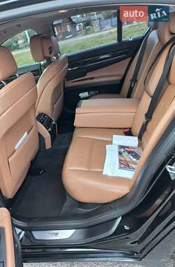 Седан BMW 7 Series 2011 в Рівному