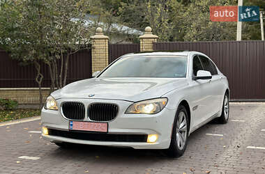 Седан BMW 7 Series 2011 в Косові