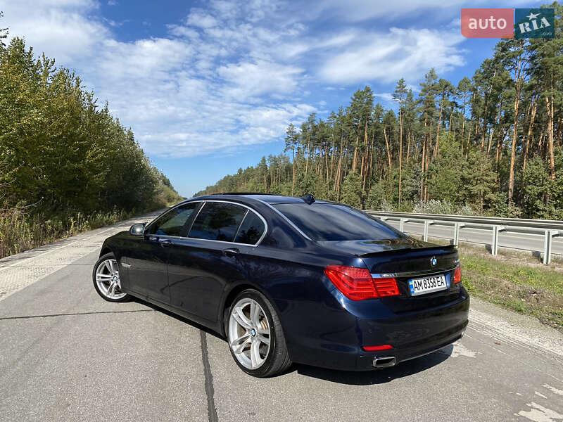 Седан BMW 7 Series 2010 в Житомире