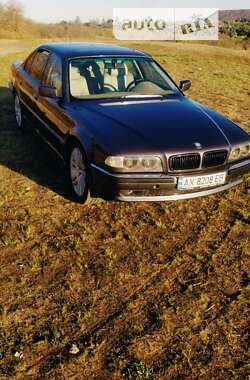 Седан BMW 7 Series 1995 в Кривом Роге