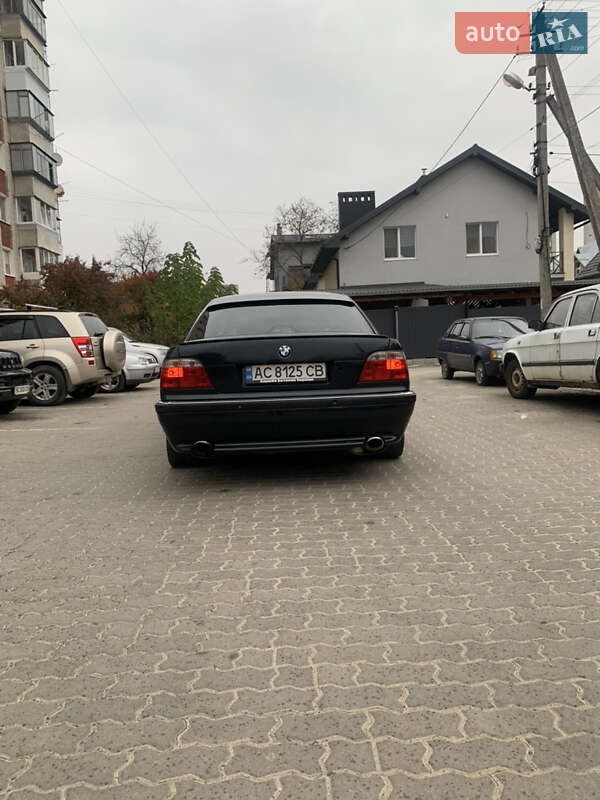 Седан BMW 7 Series 1995 в Жидачове