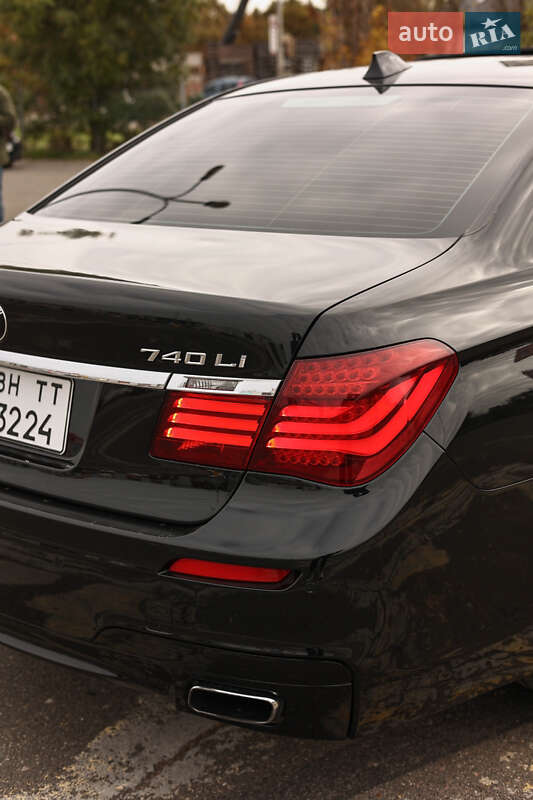 Седан BMW 7 Series 2012 в Одессе