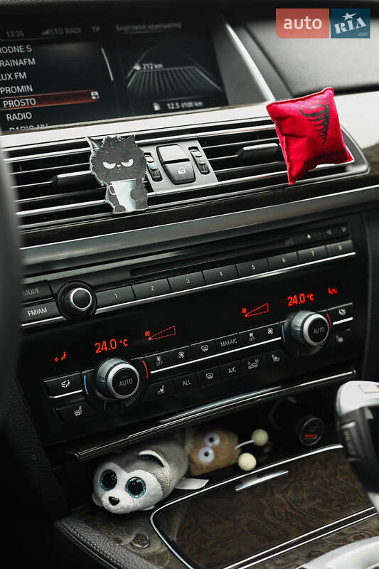 Седан BMW 7 Series 2012 в Одессе
