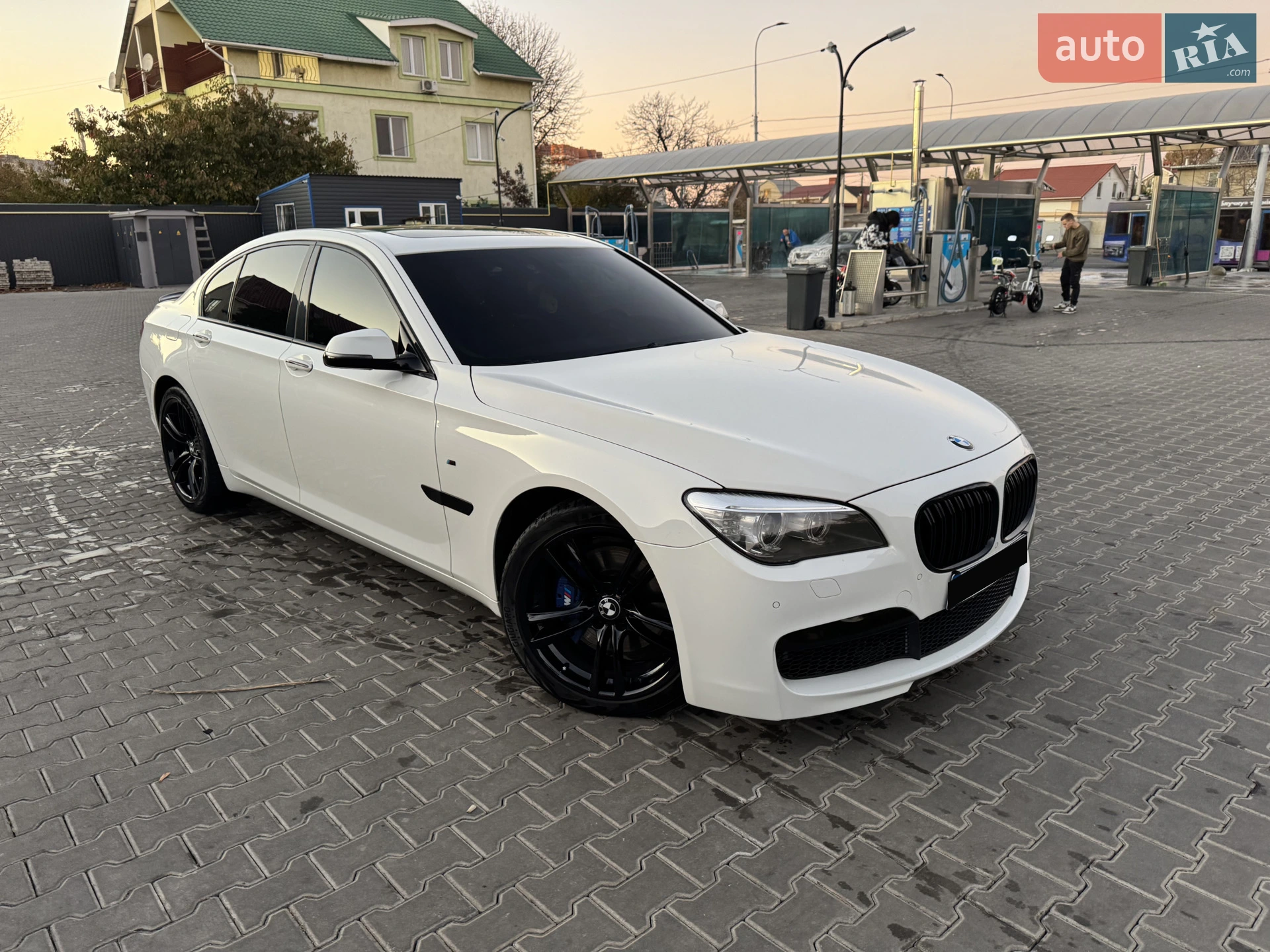 2013 BMW 7er - мініатюра 8