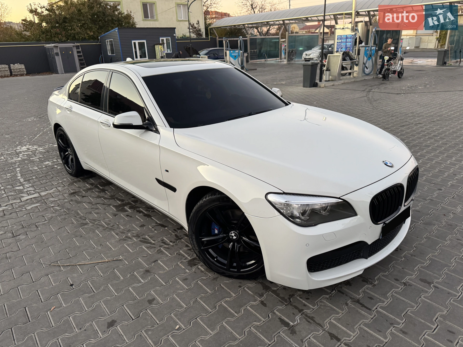 2013 BMW 7er - мініатюра 16