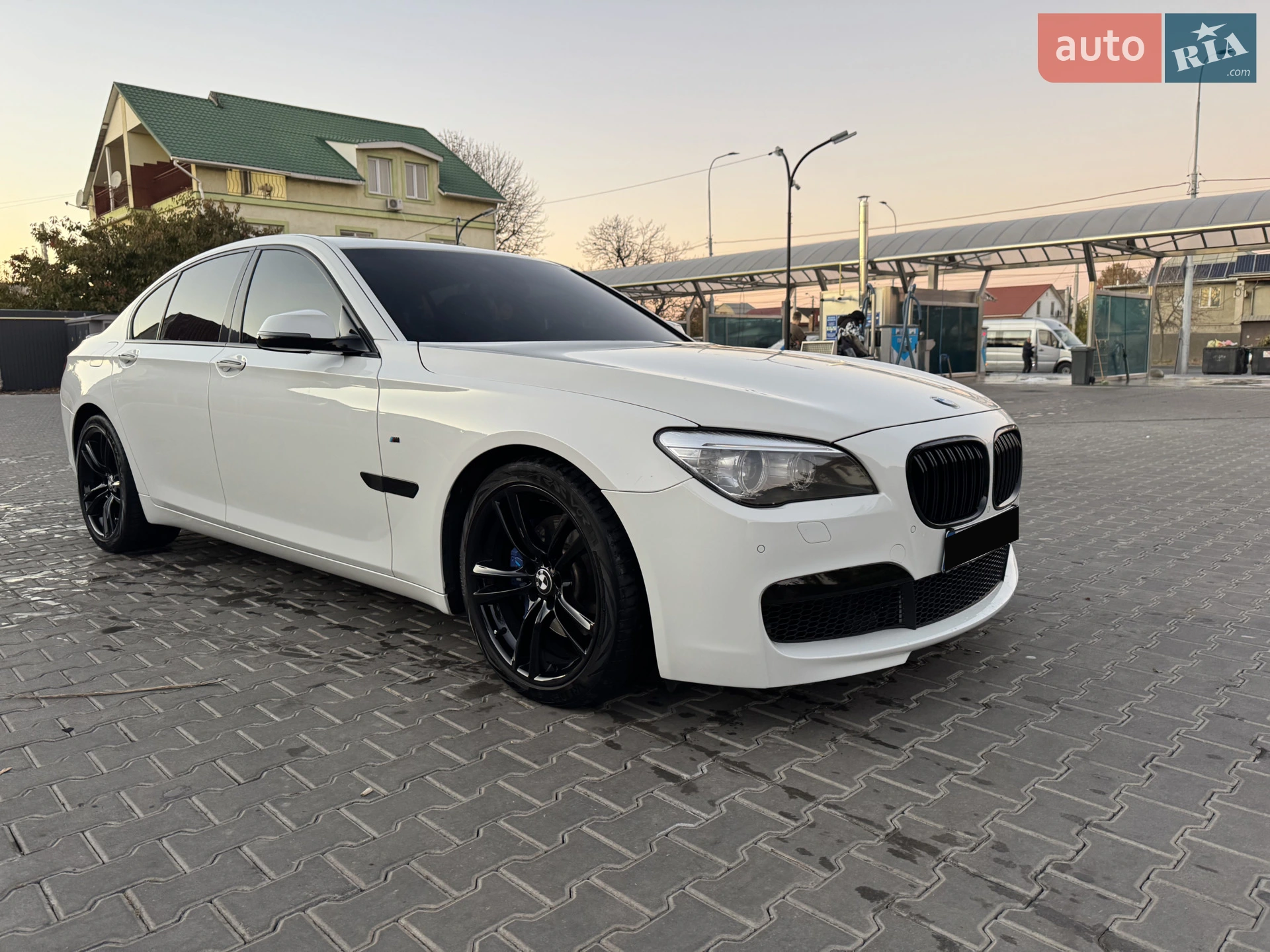 2013 BMW 7er - мініатюра 15