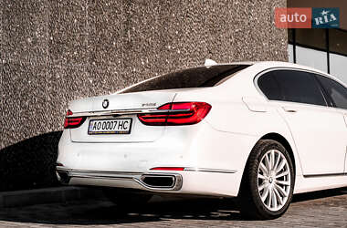 Седан BMW 7 Series 2016 в 