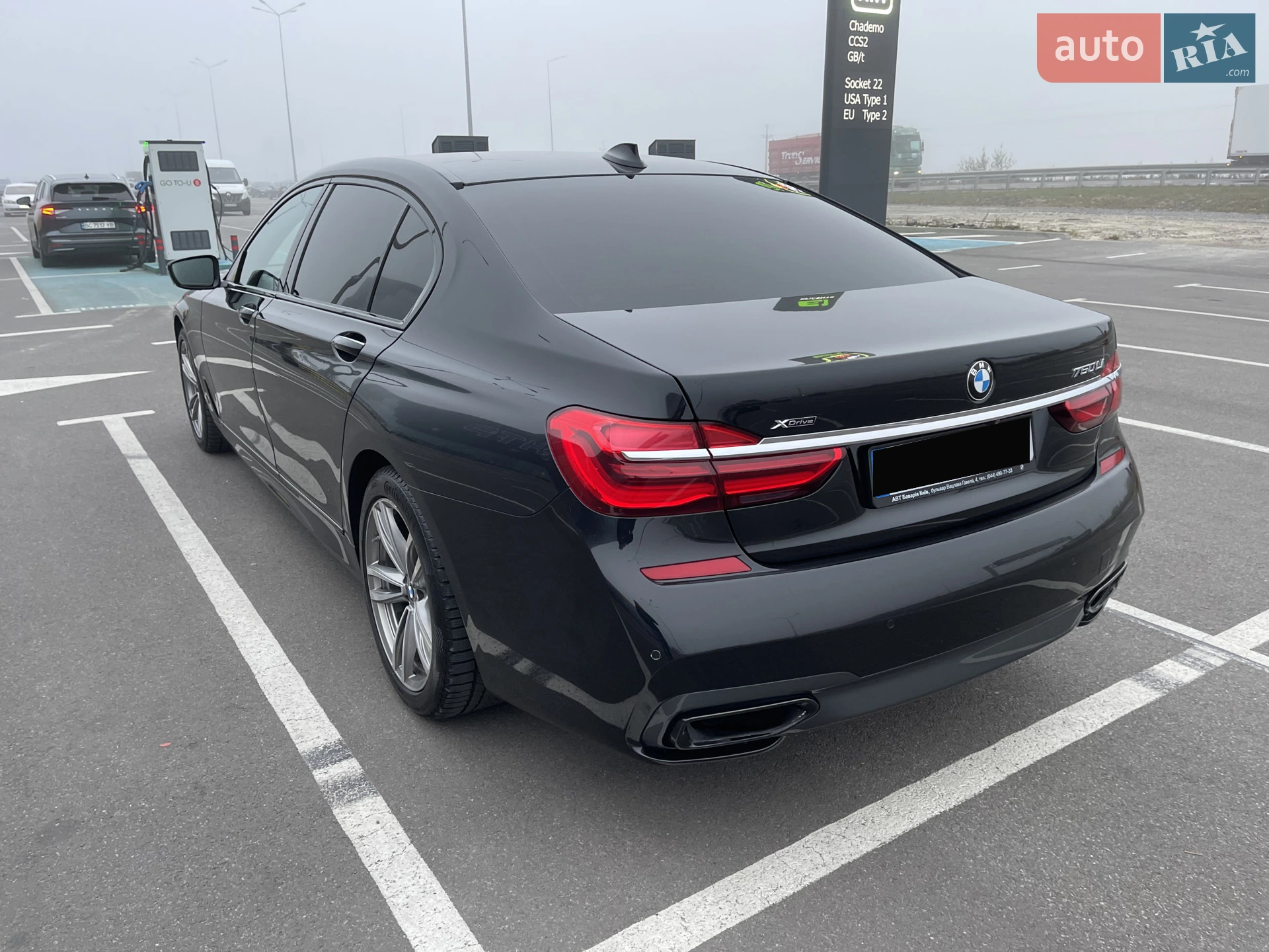 2017 BMW 7er - мініатюра 21