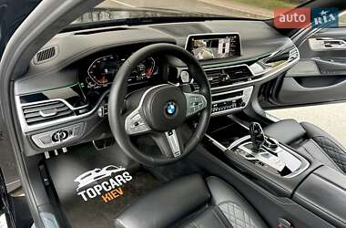 Седан BMW 7 Series 2020 в Киеве