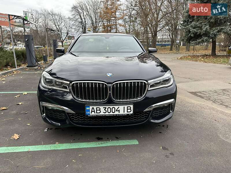 Седан BMW 7 Series 2017 в Виннице